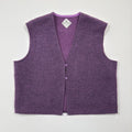 Wool vest made of jersey knit fleece with two buttons (lavender)