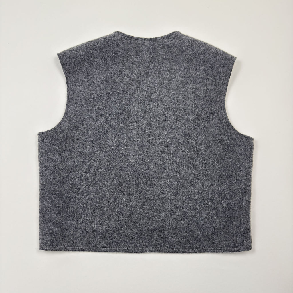 Wool vest made of jersey knit fleece with one button (grey)
