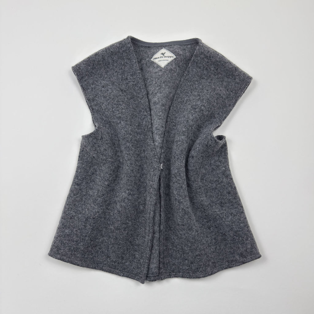 Wool vest made of jersey knit fleece with one button (grey)